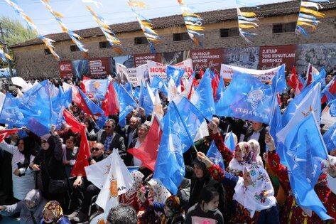 AK Parti Genel Başkan Yardımcısı Ahmet Büyükgümüş Vezirköprü'de 