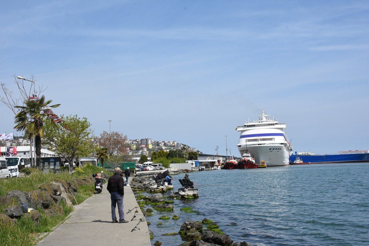 Ruslar Samsun'u sevdi: Astoria Grande yeniden burada!