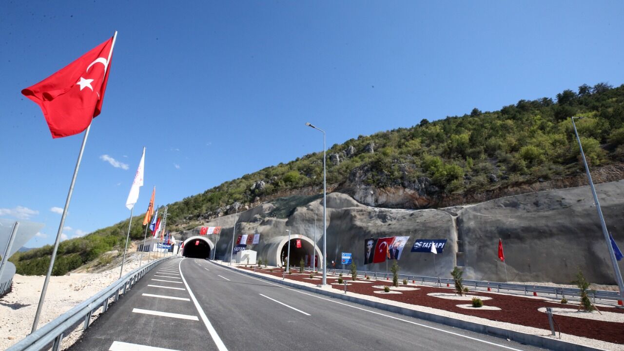 A A 20260430 41254354 41254326 B A K A N U R A L O G L U C O R U M L A C I N K A R A Y O L U I L E K I R K D I L I M T U N E L L E R I A C I L I S T O R E N I N D E K O N U S T U 1280X720