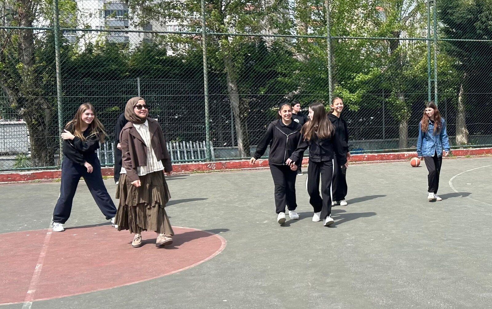 A A 20260430 41254993 41254992 S A M S U N D A H Z M U H A M M E D I A N M A P R O G R A M I D U Z E N L E N D I 1600X1006