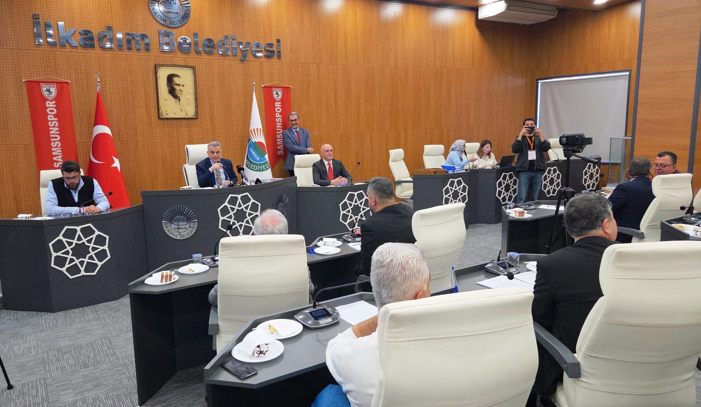 samsun haber: Başkan İhsan Kurnaz açıkladı: "1 TL borçlanmadan hizmet yaptık"