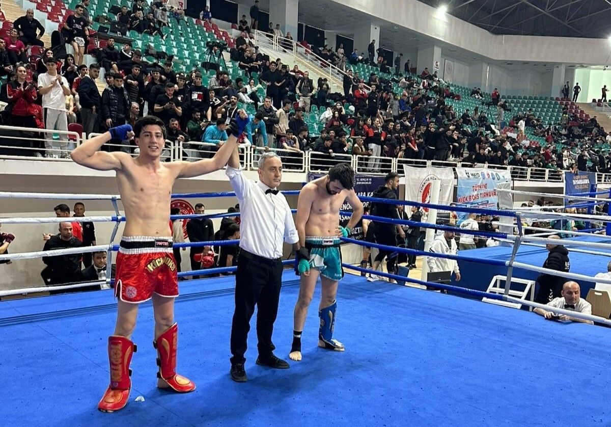 İlkadımlı sporcular madalyalara ambargo koydu!