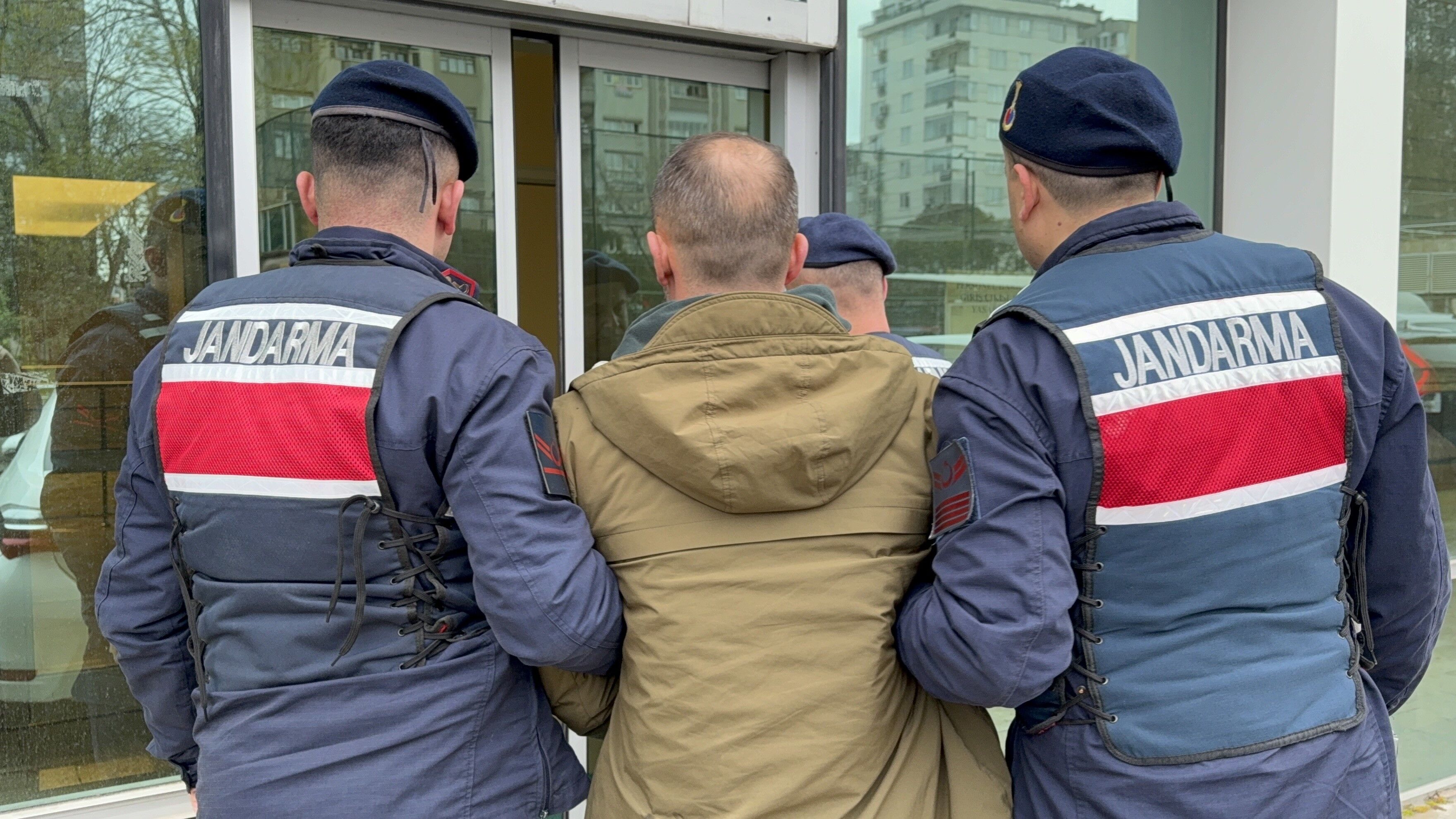 samsun haber: Samsun'da define ararken yakalandı, hırsızlıktan gözaltına alındı