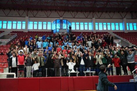 İşitme engelli sporcular Samsun’da yarışıyor