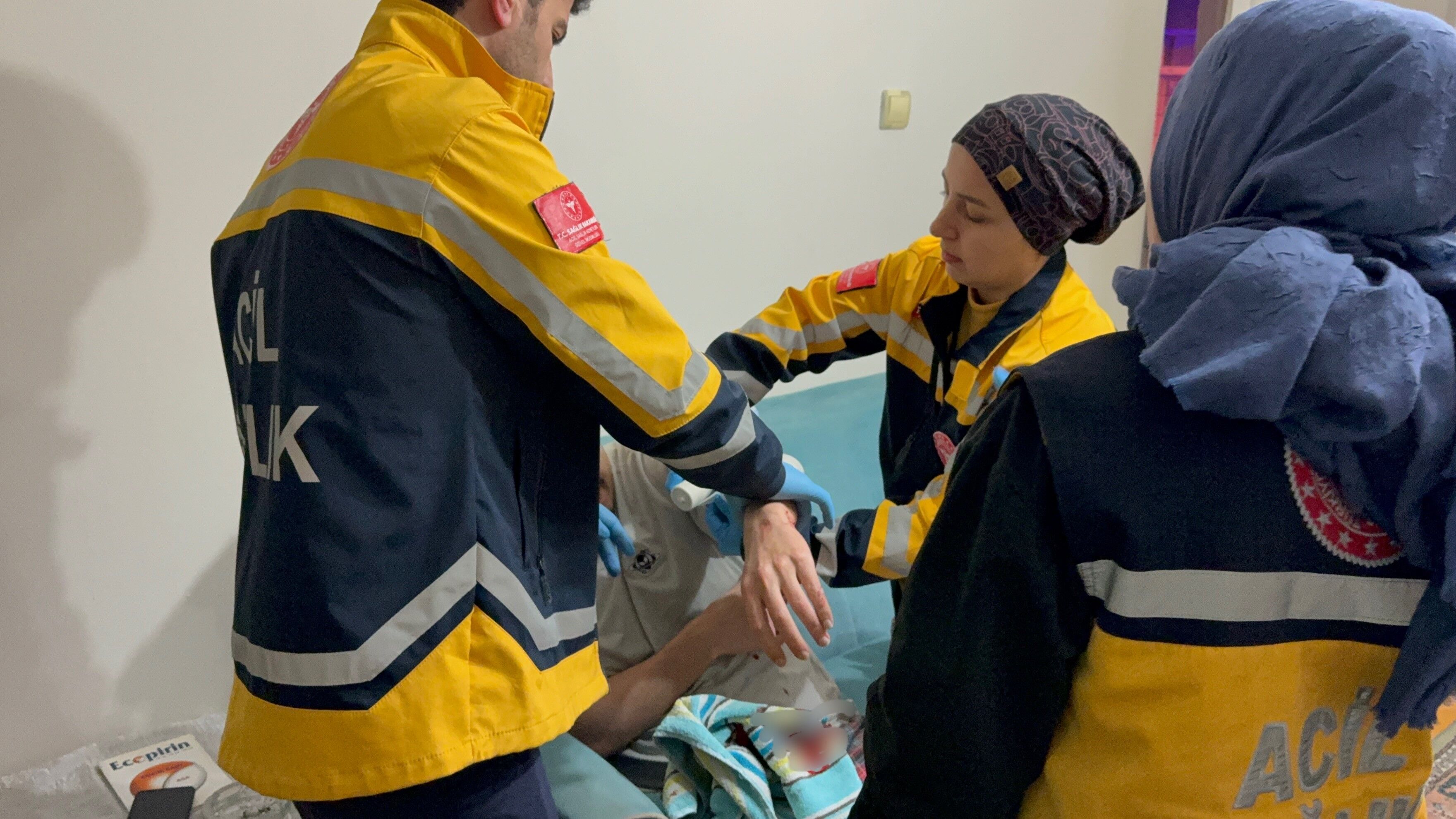 samsun haber: Samsun'da baltalı komşu kavgası!