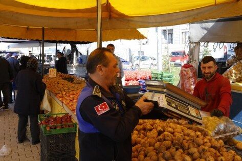 samsun haber: İlkadım'da pazar tezgahları mercek altında! Kurala uymayana ceza