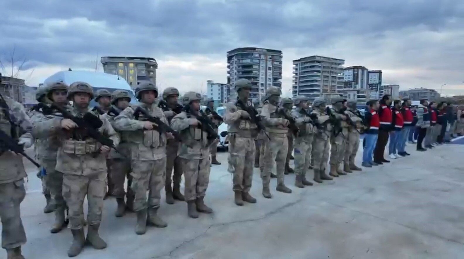 Samsun dahil 8 ilde DEAŞ operasyonu! 36 gözaltı