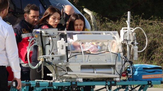 samsun haber: Samsun'da yeni doğan bebek için zamanla yarış!