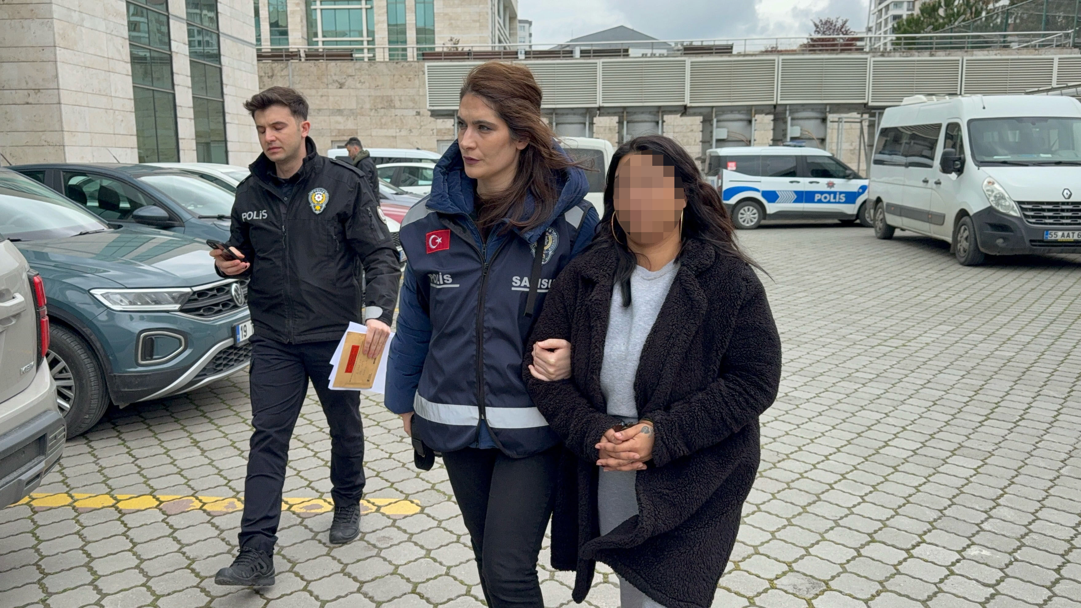 Samsun’da sınıfı basan veli hakim karşısında!