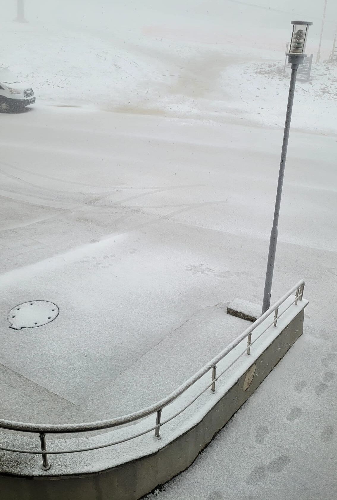 Samsun'da Nisan ortasında kış sürprizi! Akdağ beyaza büründü