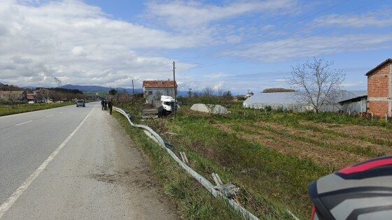 samsun haber: Samsun’da tır tarlaya uçtu!