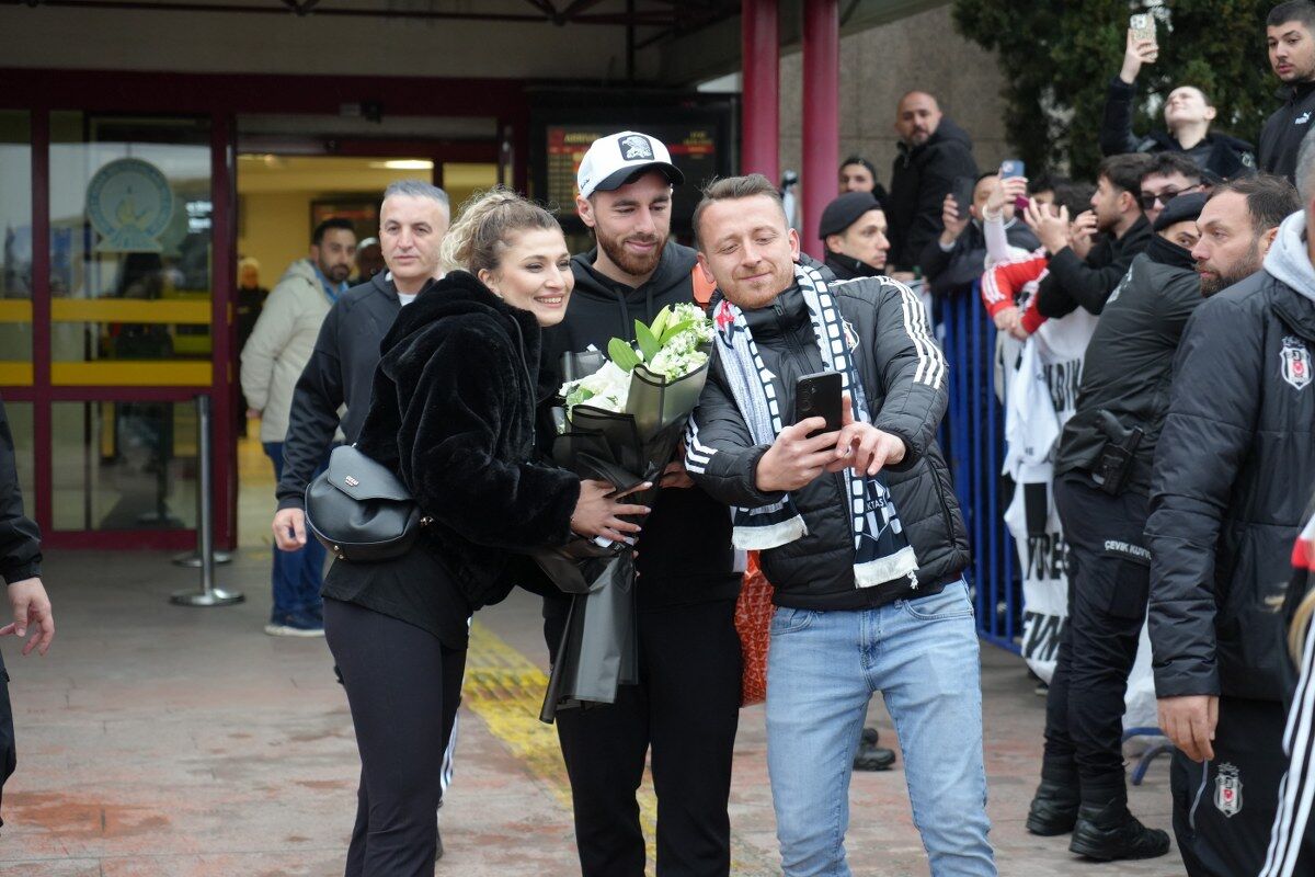 A W686440 01 1200X800