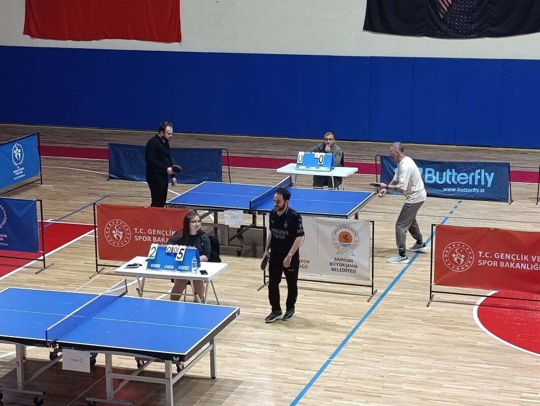 A W686452 02 1063X800