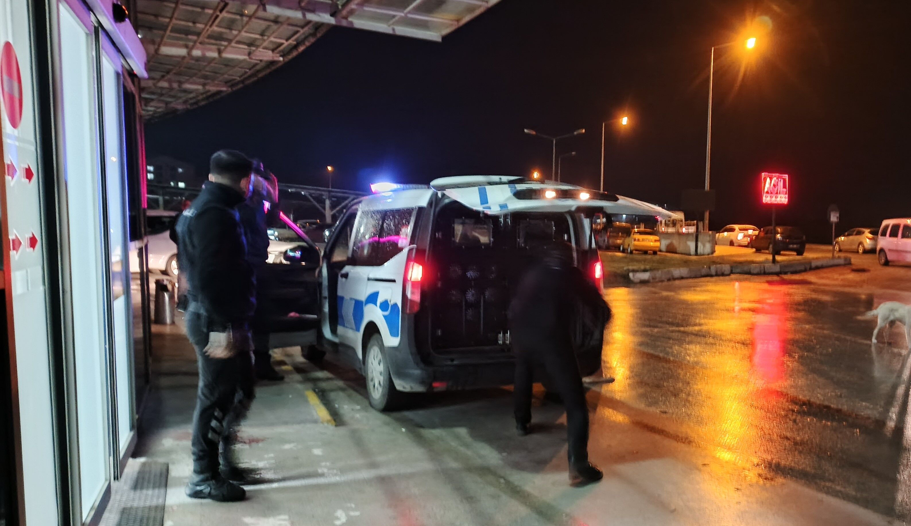 Samsun'da sokak ortasında şişli dehşet! Yakalandılar