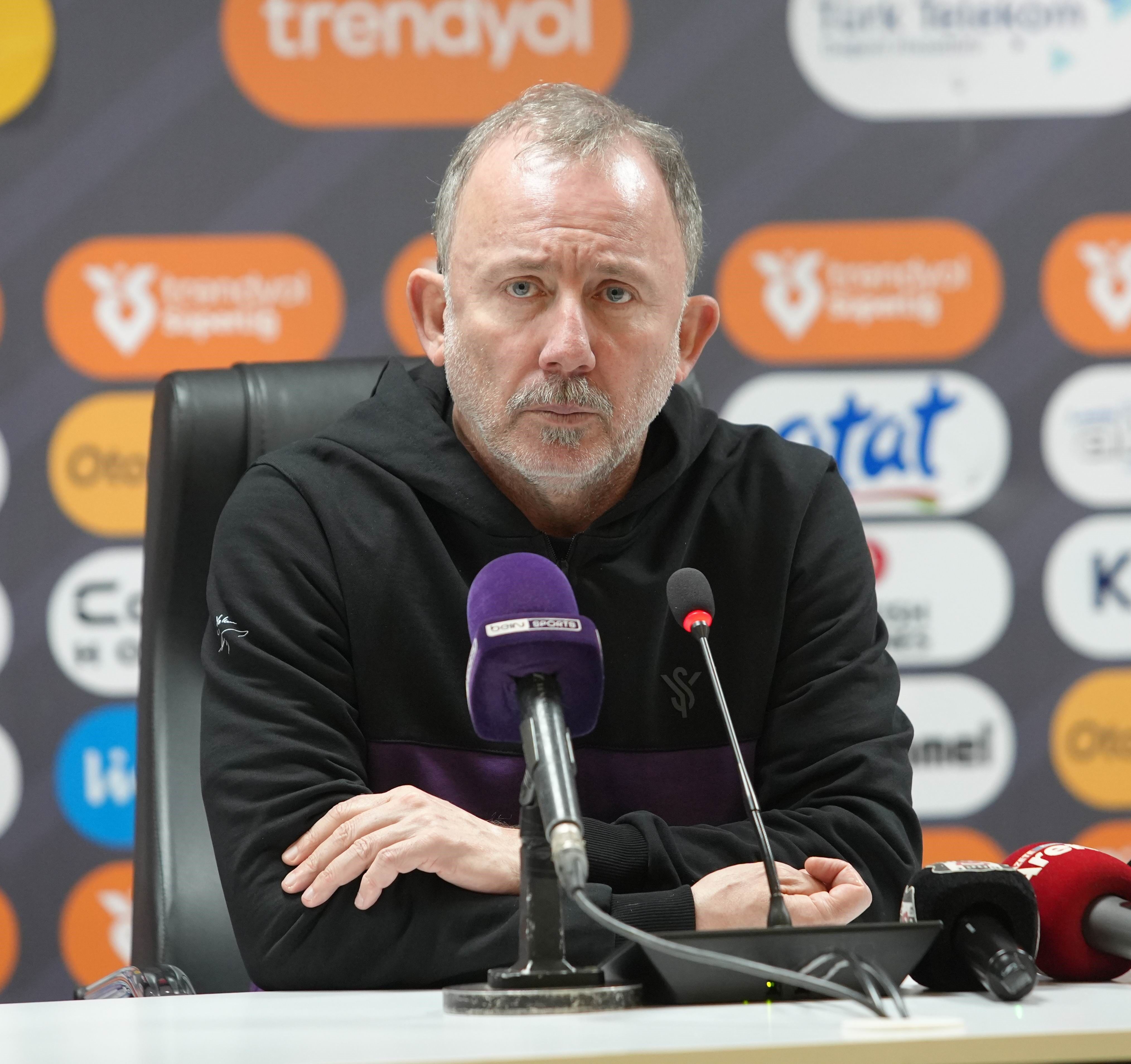 Beşiktaş Teknik Direktörü Sergen Yalçın: "Samsun kolay bir deplasman değil"