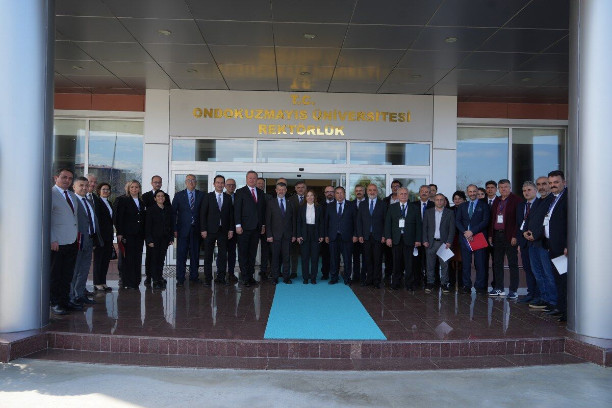 A W688452 02 1200X800