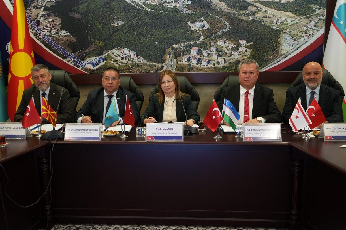 A W688452 05 1200X800