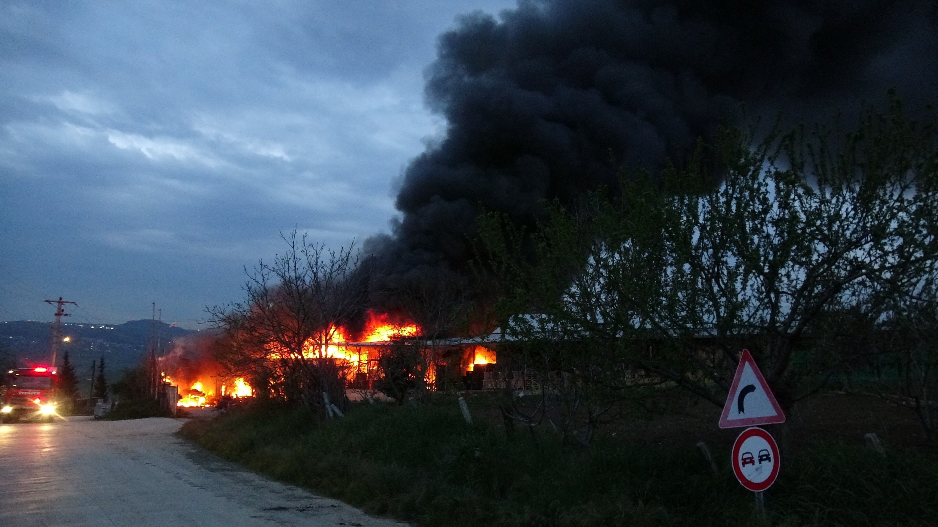 Samsun'da dumanlar yükseldi: Panik dolu anlar!