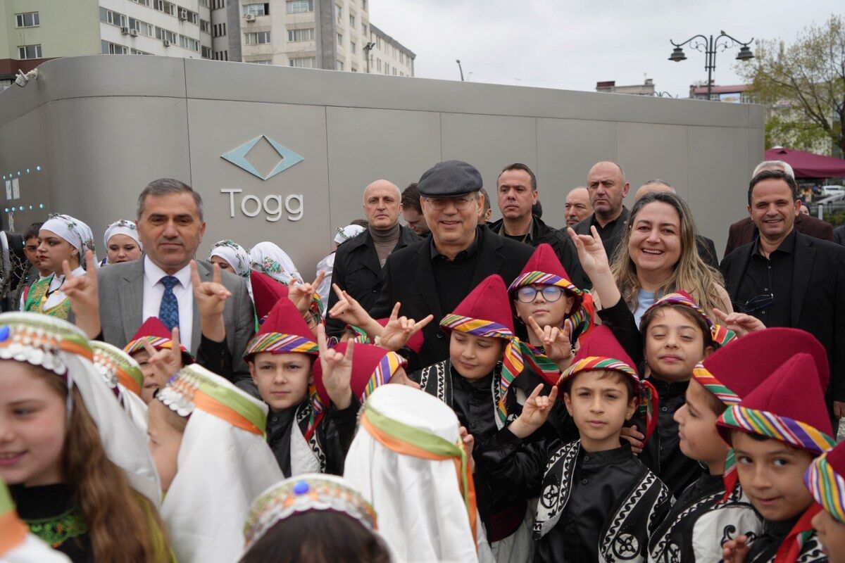 MHP'li İlyas Topsakal: "Barış içinde yaşamak istiyoruz"