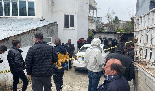 Samsun'da aile dramı! Aynı evden anne ve oğlun cenazesi çıktı