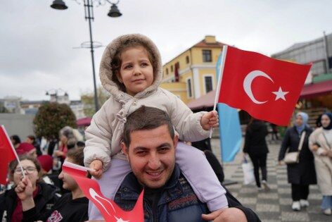samsun haber: Samsun’da 9 ülkeden çocuklar sahne aldı! 23 Nisan coşkusu büyüdü