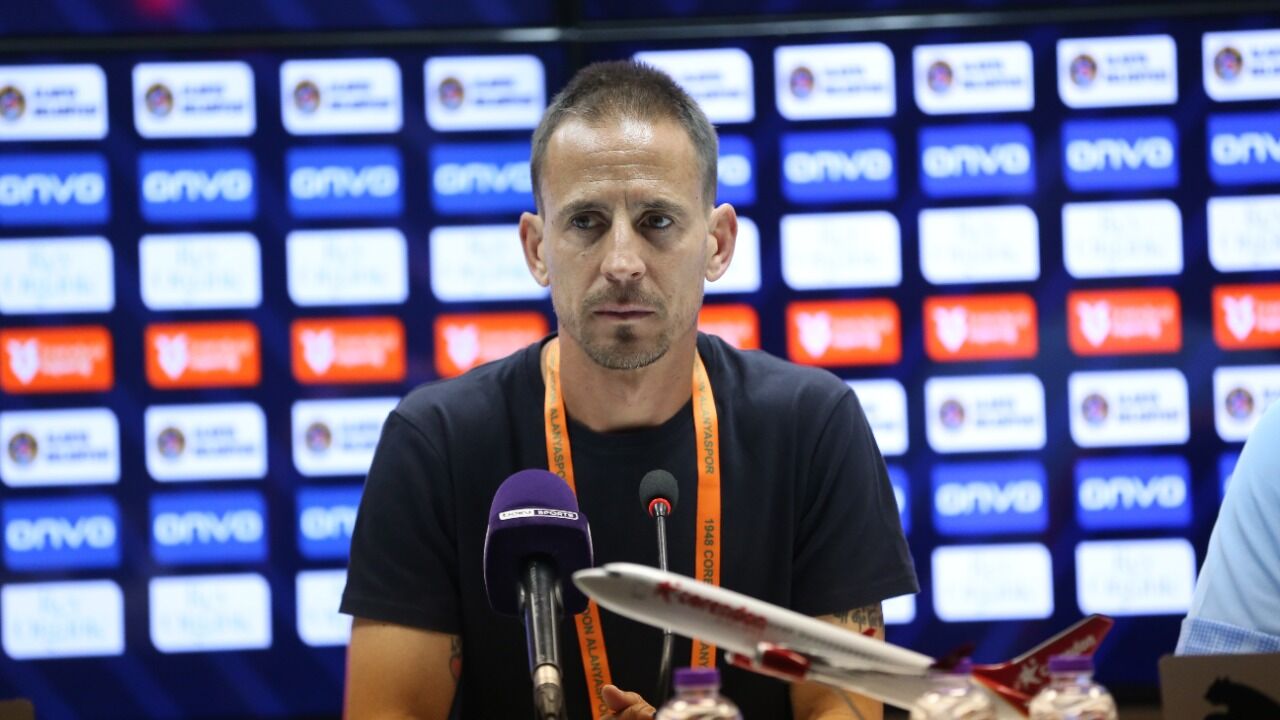 A W692700 01 1280X720