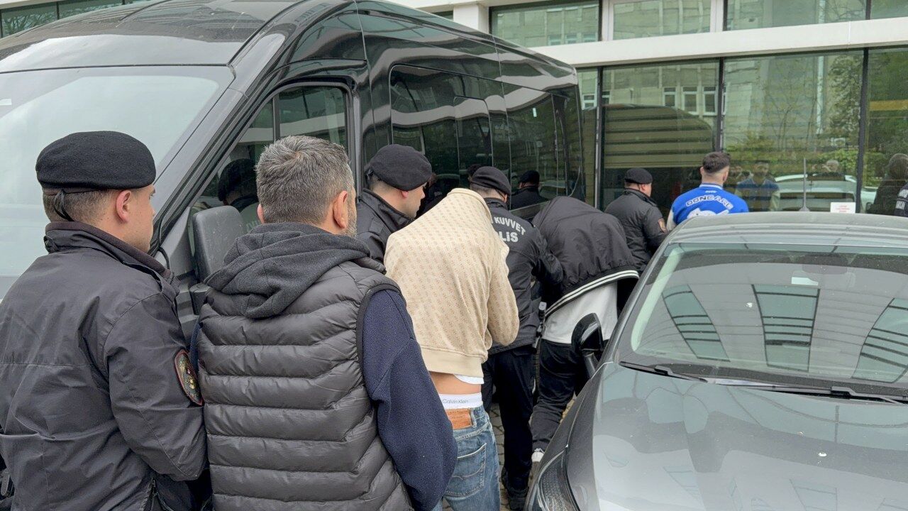 A W694093 03 1280X720