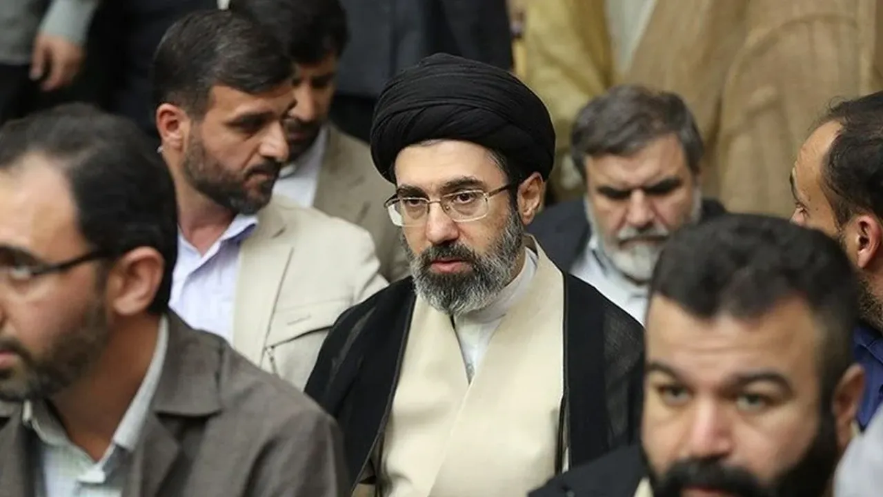 Ateşkesin ardından Hamaney'den Trump'ı kızdıracak açıklama