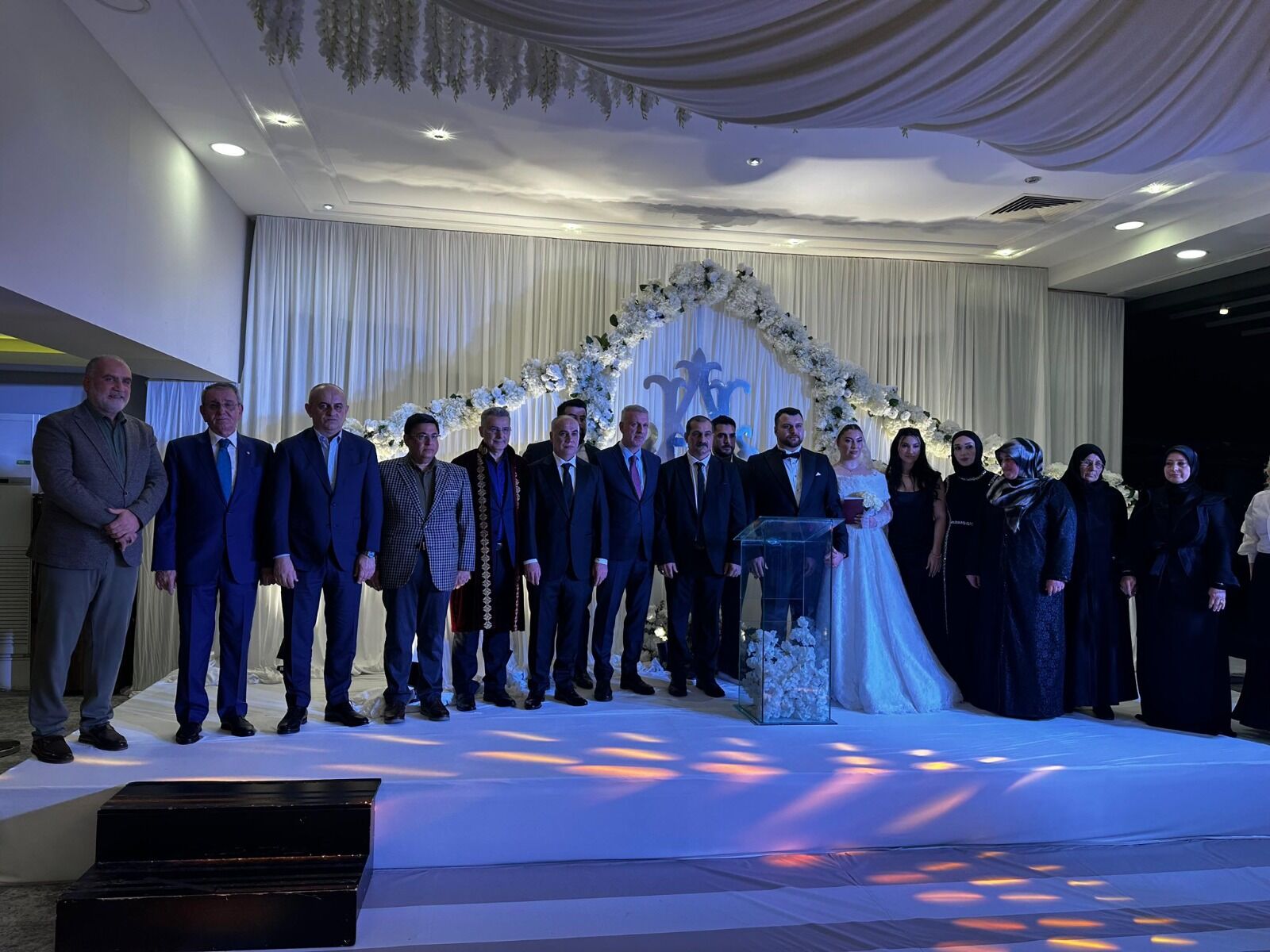 B038Bb53 124D 453B 9D63 A9652E69B801