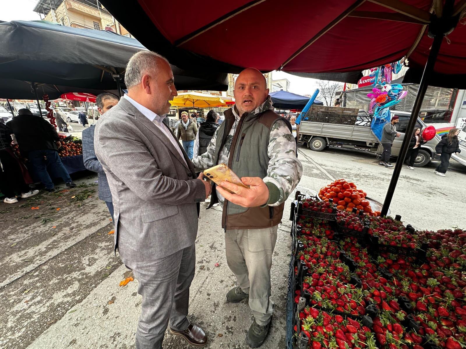 Baskan Sandikcidan Pazar Ziyareti (1)