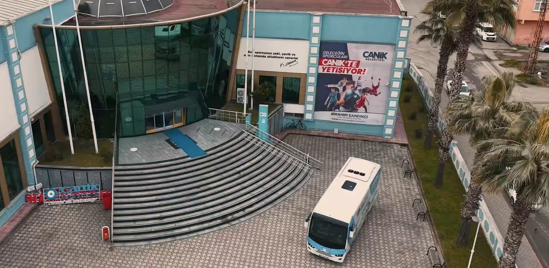 Canik Belediyesi’nden sporculara ücretsiz ulaşım desteği