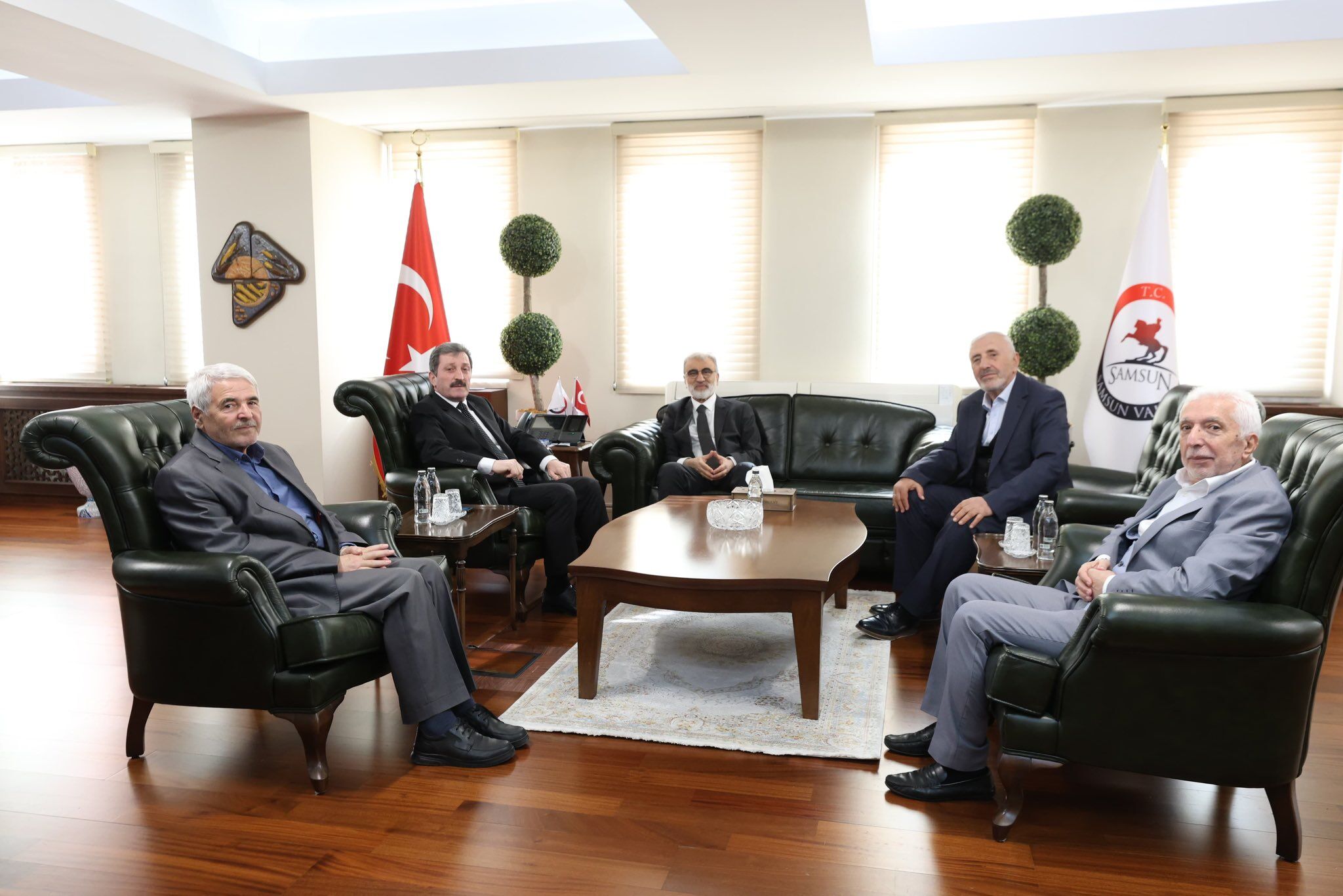 Eski Enerji ve Tabii Kaynaklar Bakanı Taner Yıldız Samsun'da