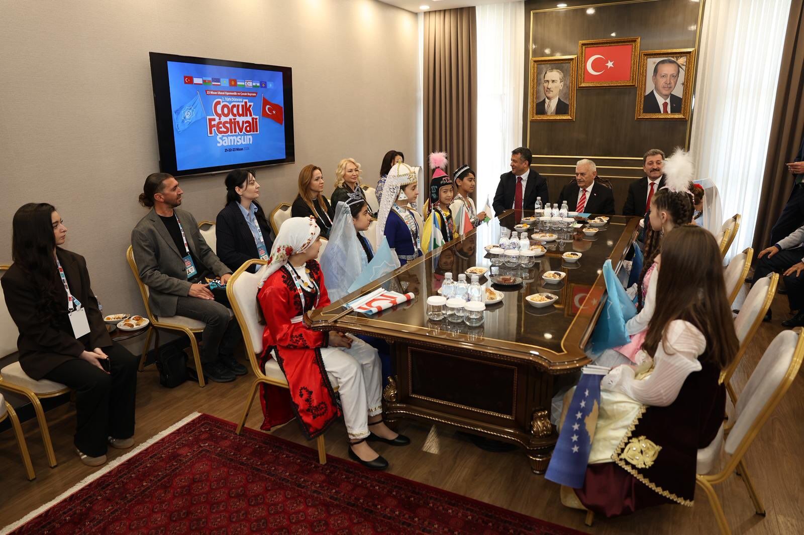 Eski Başbakan Binali Yıldırım’dan Samsun’daki çocuk festivaline övgü