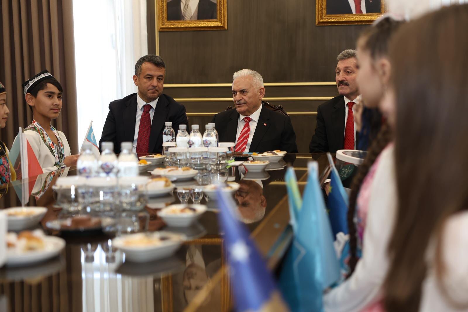 Eski Başbakan Binali Yıldırım’dan Samsun’daki çocuk festivaline övgü