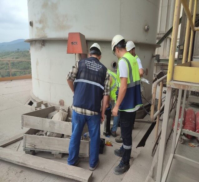 H G Wq7 Rbg A Aw4Z T