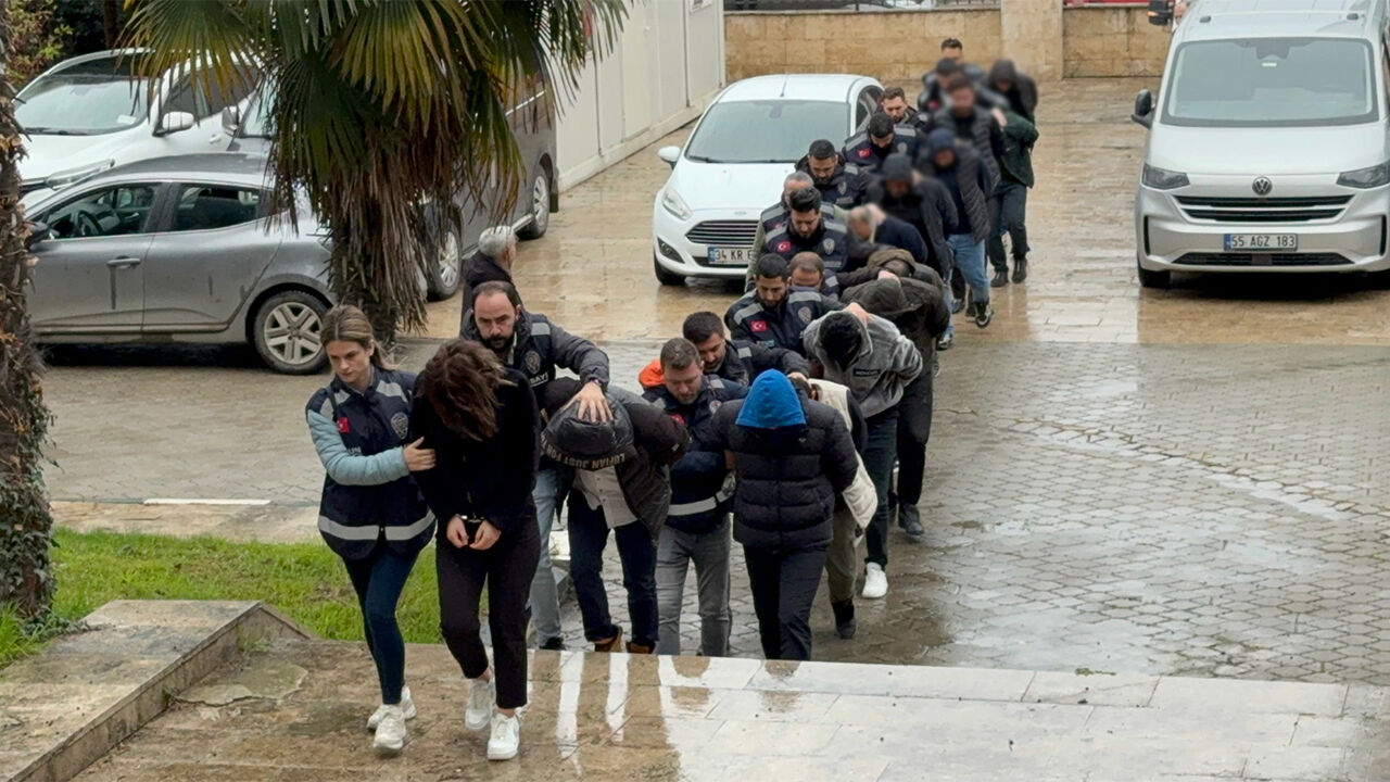 Samsun merkezli "Satır 2" operasyonu! 8 kişi tutuklandı