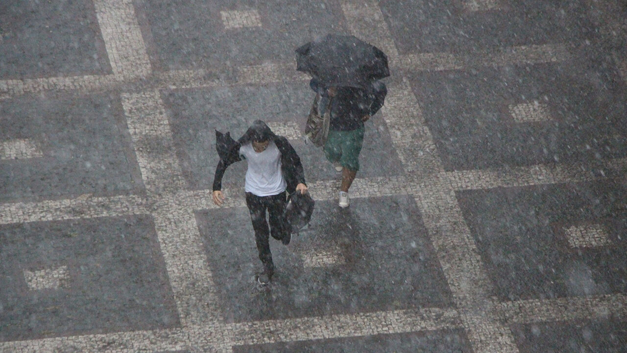 Samsun'da hava bir anda değişecek, yağmur günlerce durmayacak