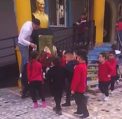 Samsunda Miniklerden Ornek Davranis 1