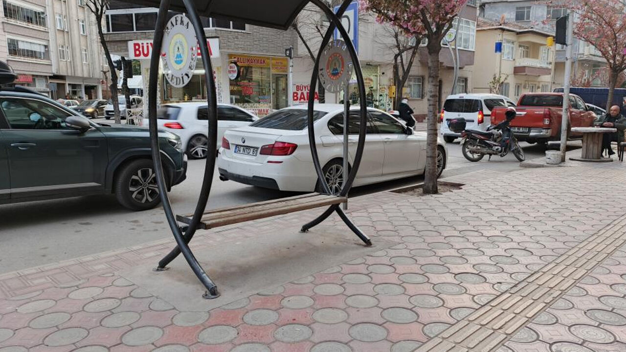 Samsunda Sokak Ortasinda Kan Akti Ic Foto2