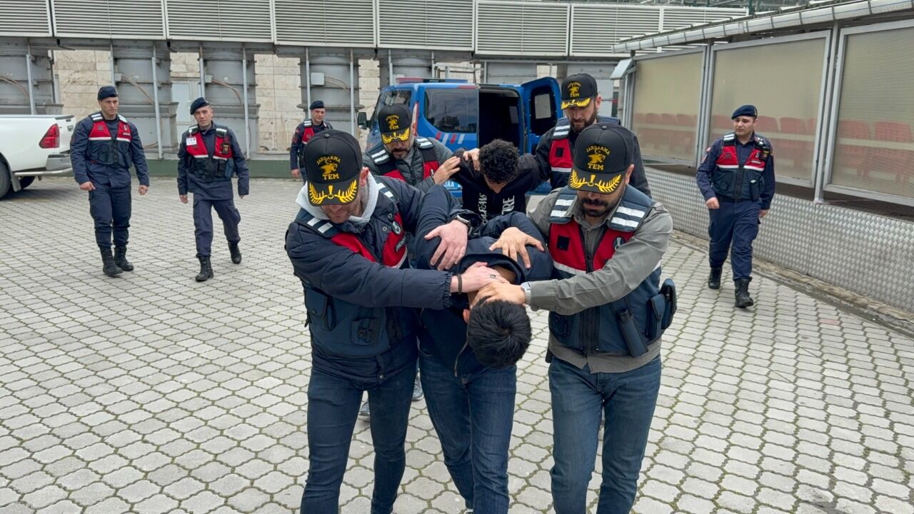 Samsunda Sosyal Medya Yayini Sonrasi Operasyon Kapak