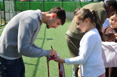 samsunspor haber: Samsunspor’dan 23 Nisan sürprizi! Minikler büyük sevinç yaşadı