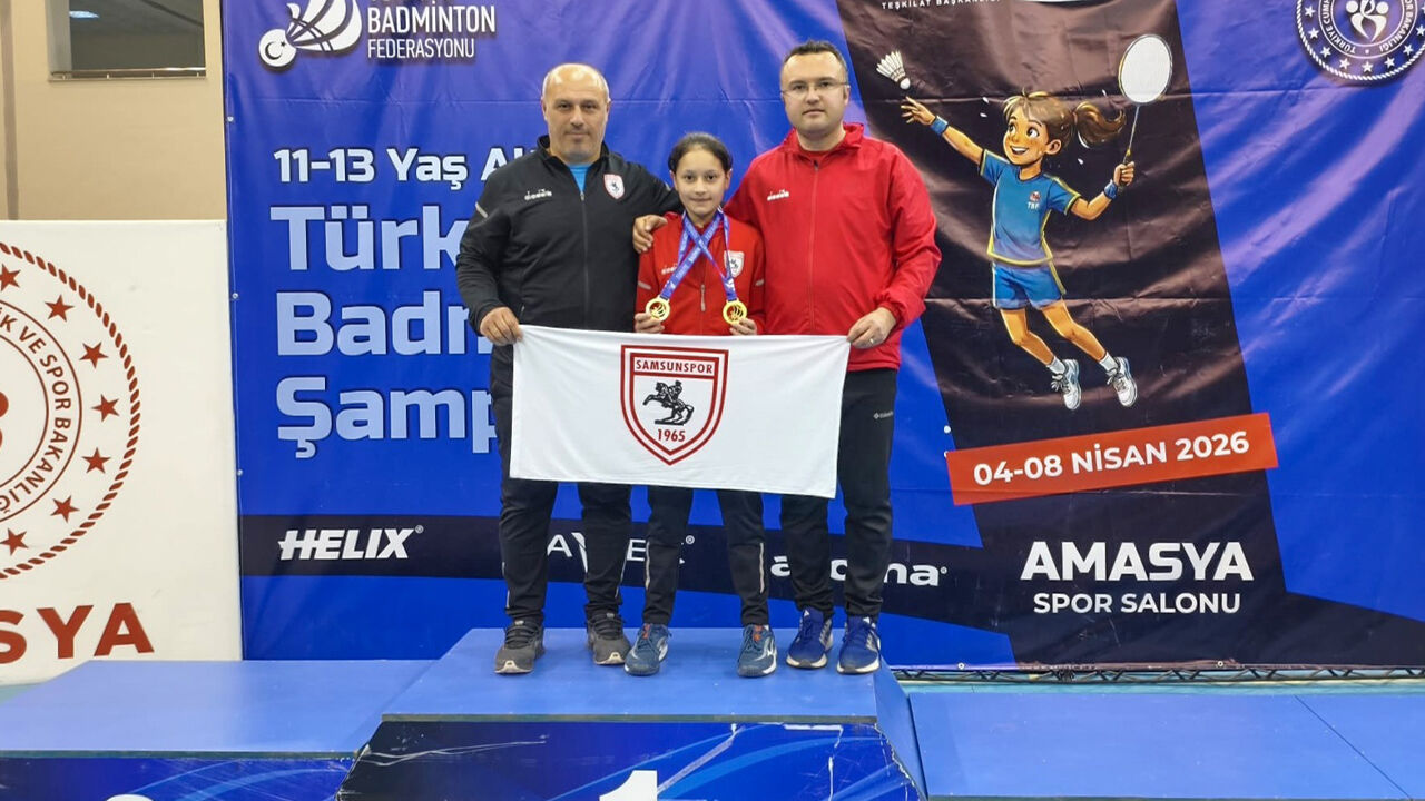 Samsunsporlu Eylül Ermiş’ten çifte şampiyonluk