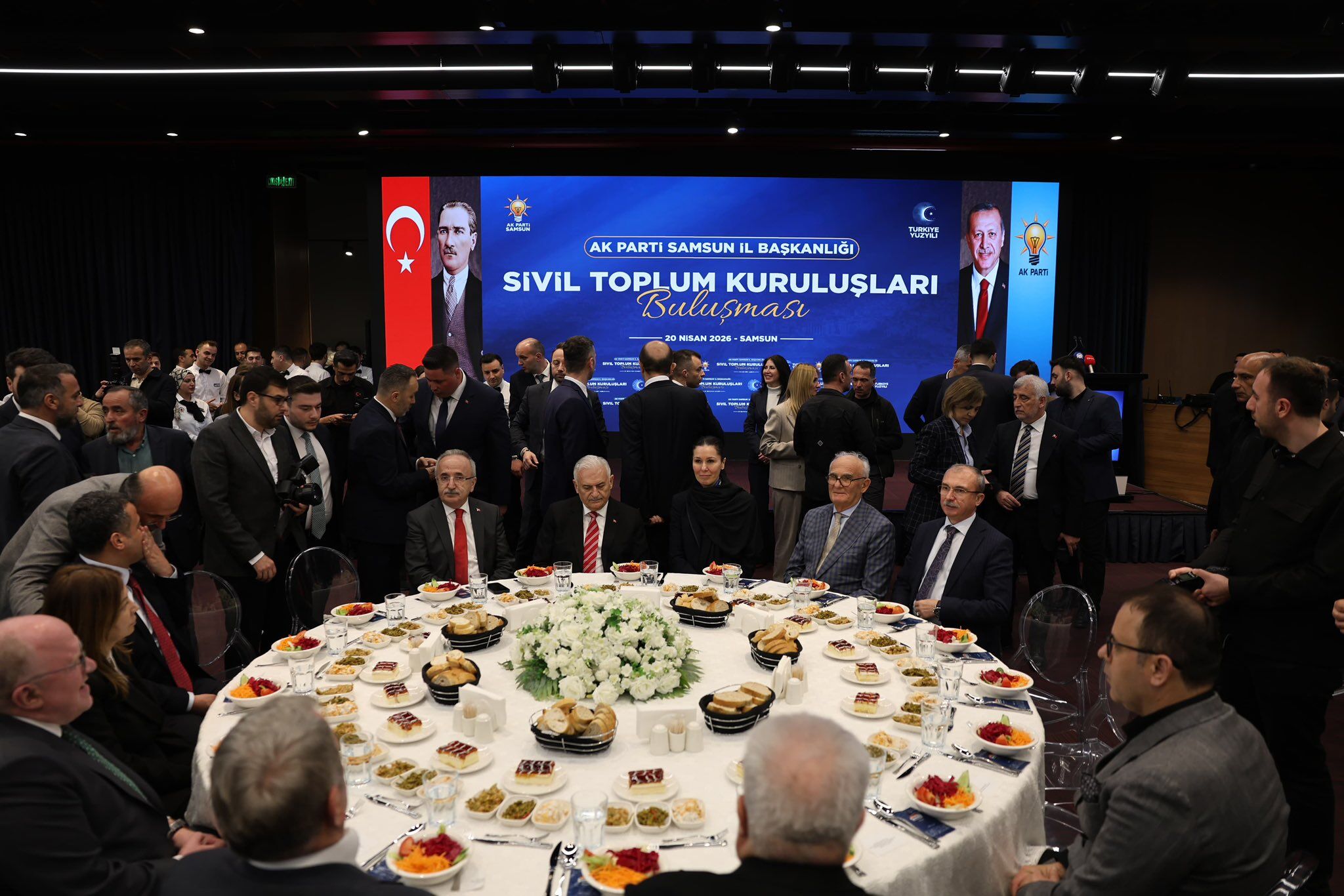 Eski Başbakan Binali Yıldırım Samsun’da konuştu: "Yeni yüzyıl Türklerin yüzyılı olacak"