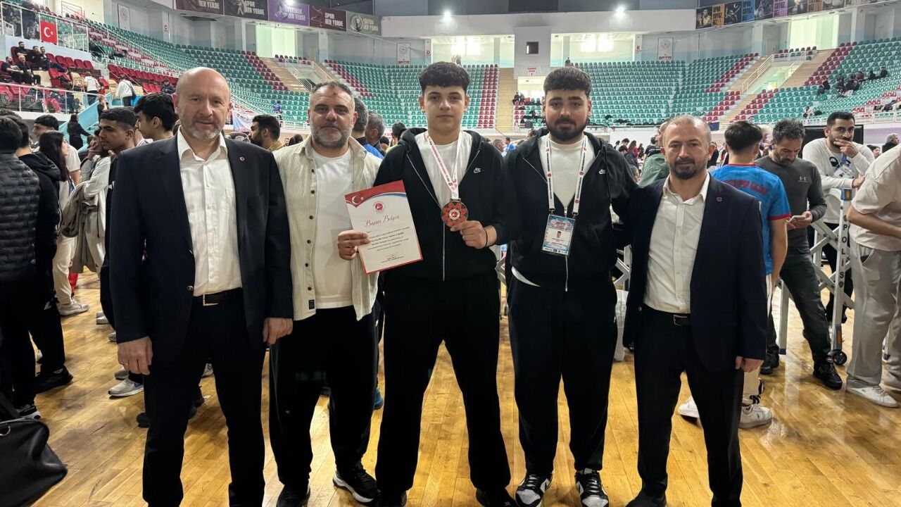 Samsunlu Taha Çiçek Türkiye şampiyonu oldu!