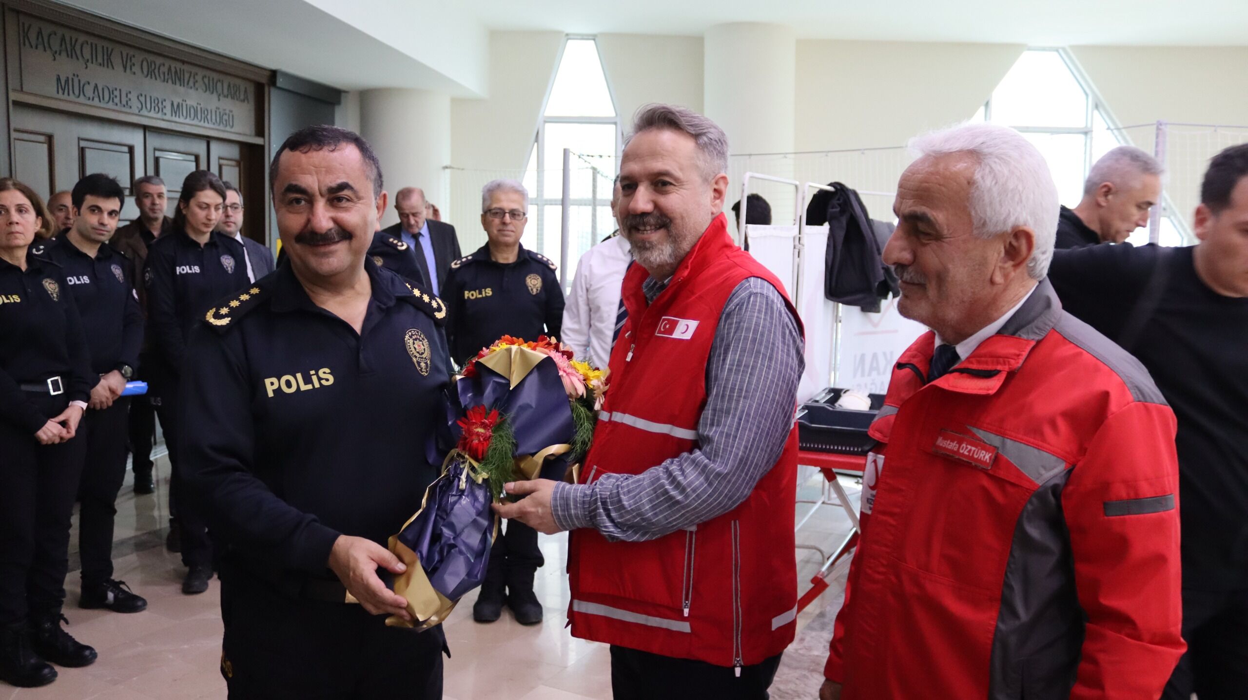 Samsun Emniyeti'nden Kızılay’a "hayati" destek!