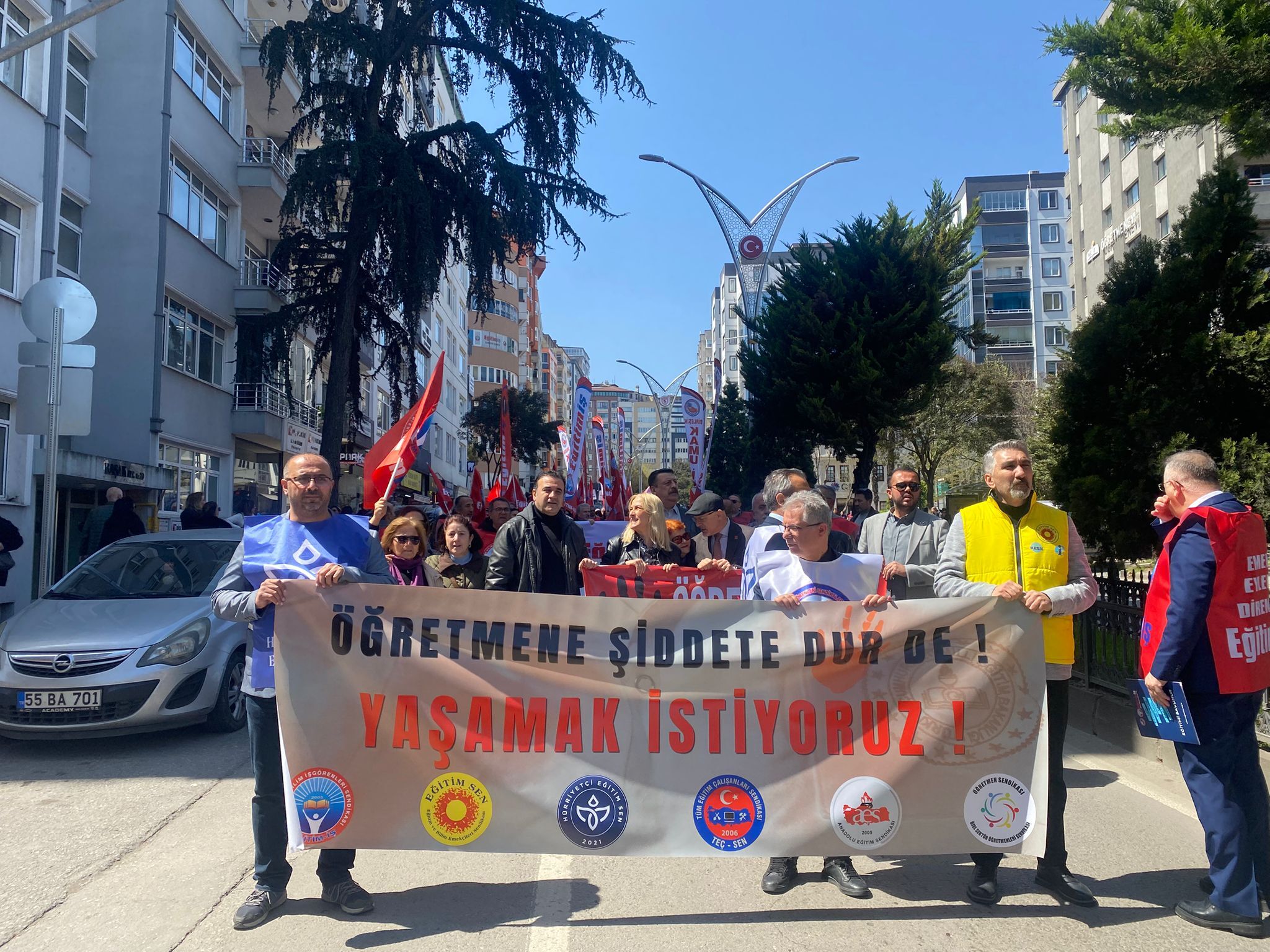 samsun haber: Samsun'da öğretmenler iş bıraktı! Sokakta ortak mesaj 