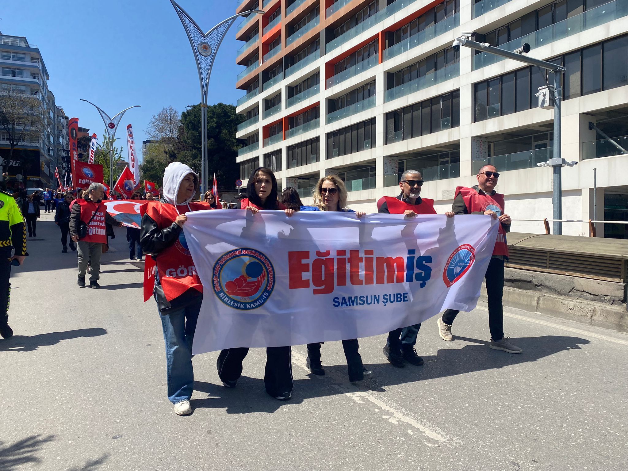 samsun haber: Samsun'da öğretmenler iş bıraktı! Sokakta ortak mesaj 