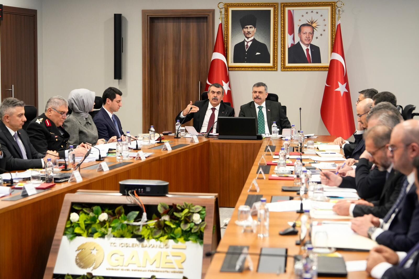 Okullar için kritik zirve! Samsun’da yeni tedbirler yolda