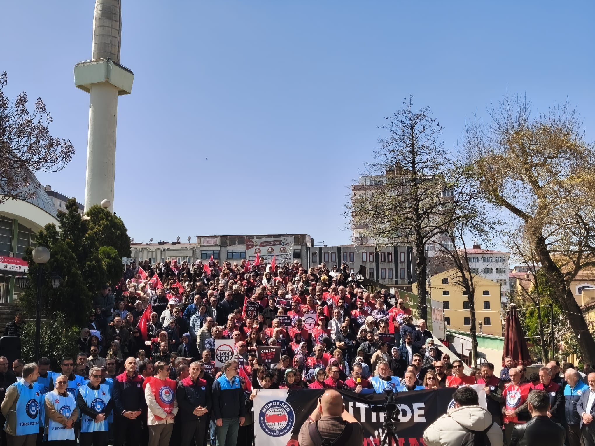 Samsun'da öğretmenler sokakta! "O oyunlar yasaklansın"