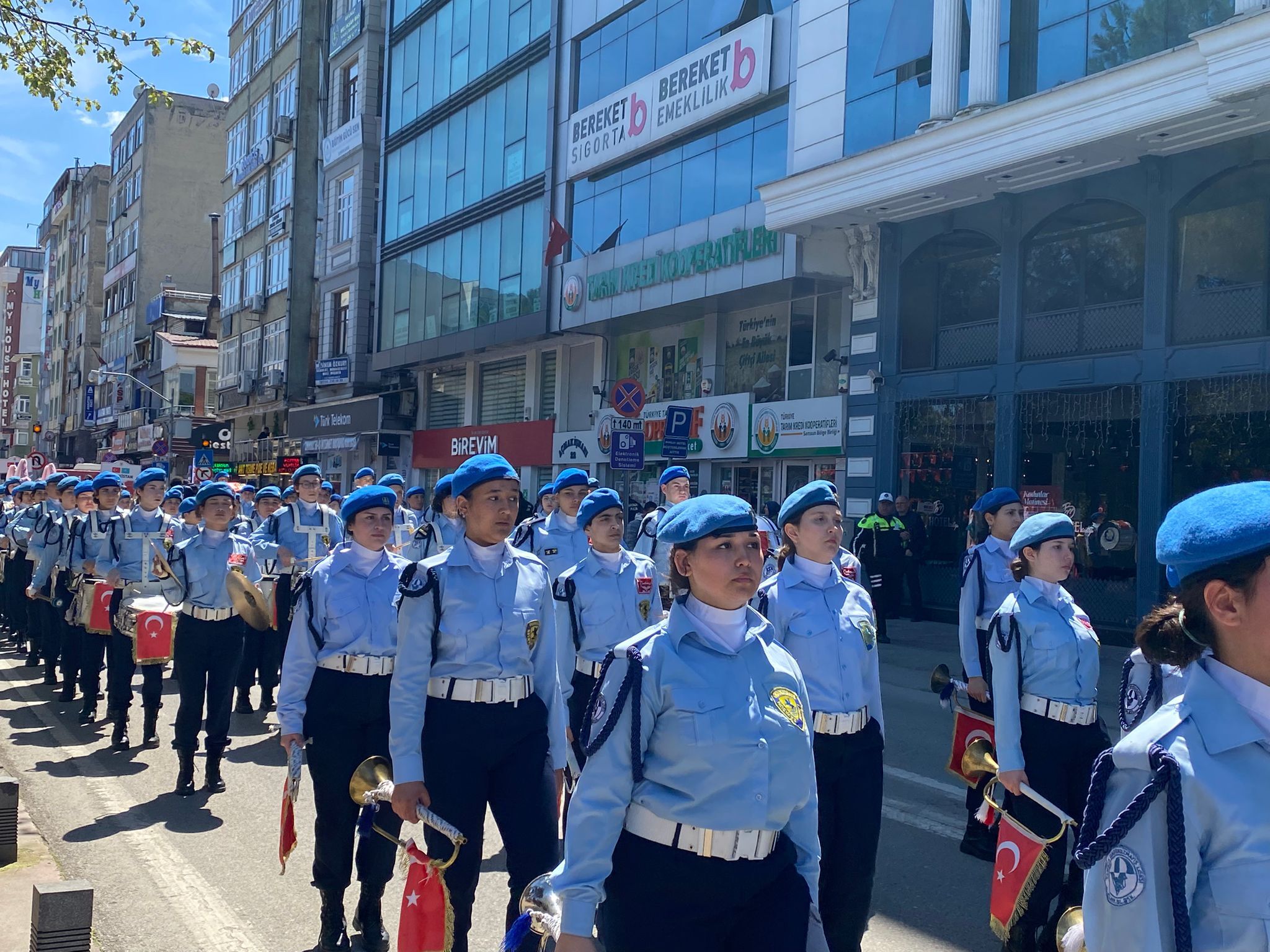 samsun haber: Samsun'da 23 Nisan coşkusu! Türk dünyası çocukları buluştu 